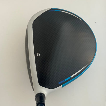 TaylorMade Sim2 10.5* Driver Regular Flex Headcover Included