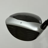 TaylorMade M4 10.5* Driver Regular Flex Headcover Included