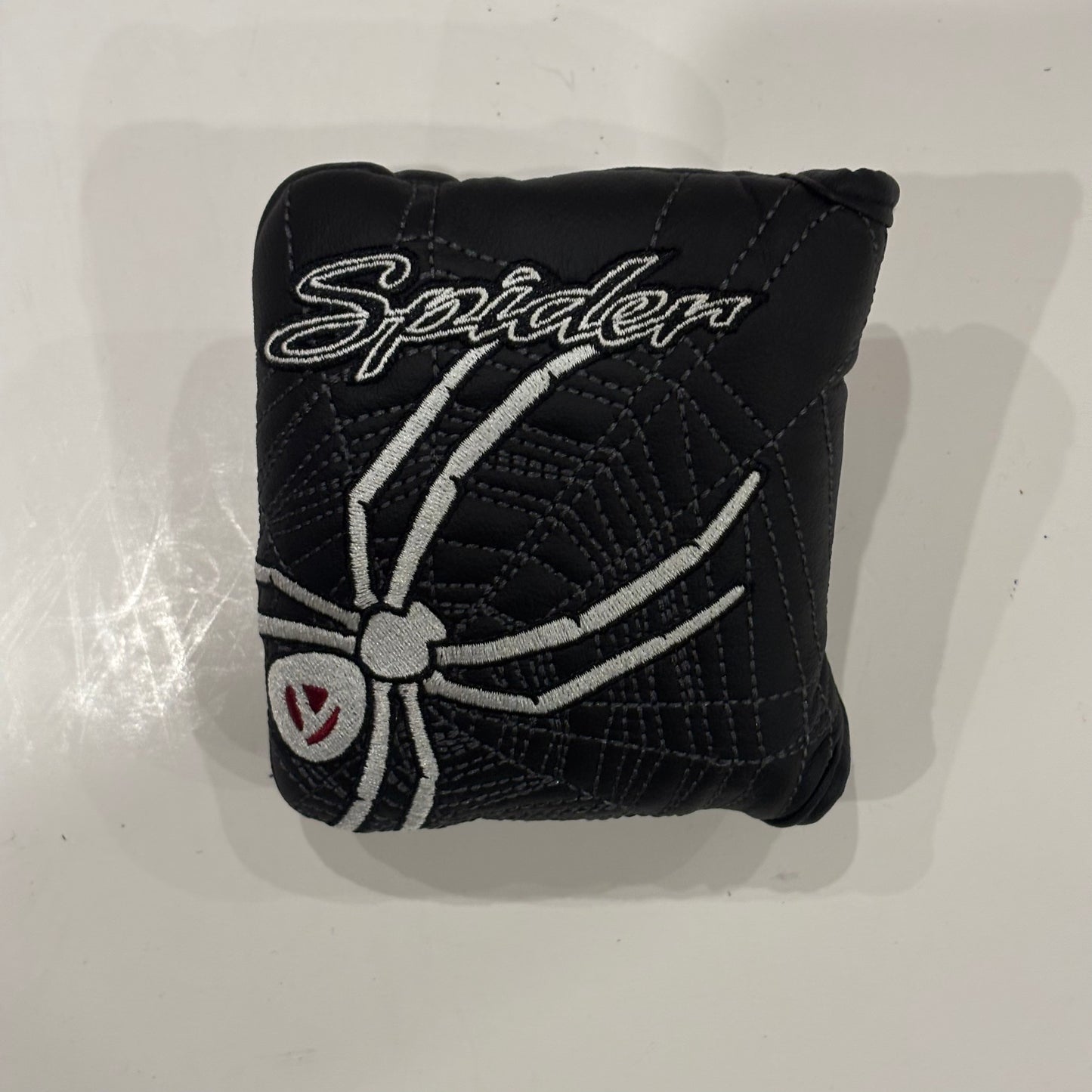 TaylorMade Spider FCG 34 Inch Putter Headcover Included