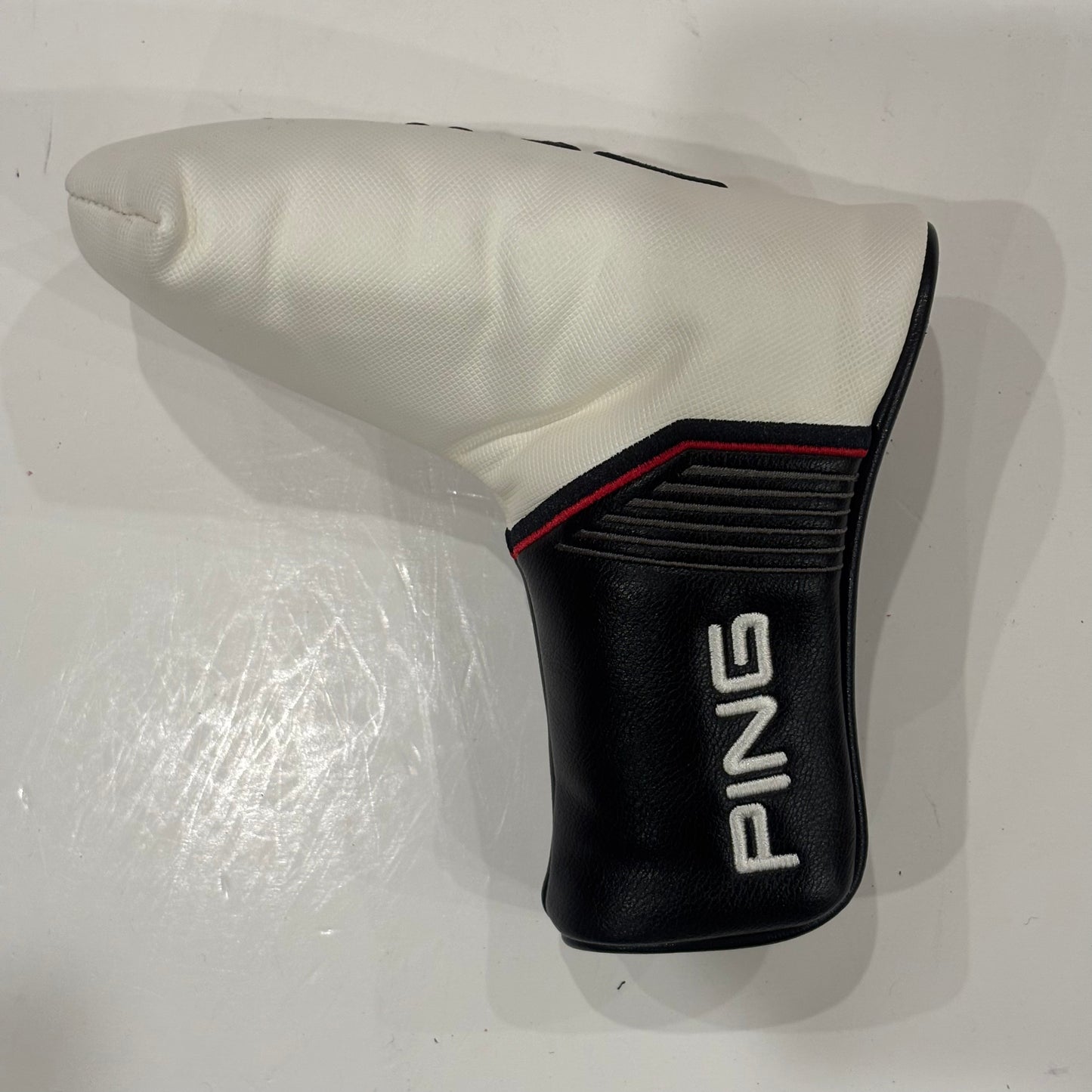 Ping Anser (2021) 34 Inch Putter Headcover Included