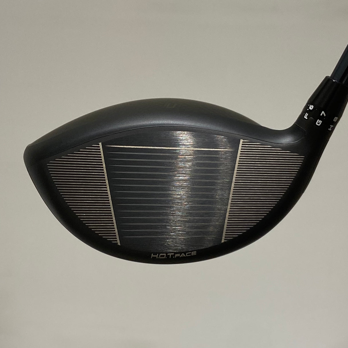 Cobra DS-Adapt LS 10.5* Driver Stiff Flex Headcover Included