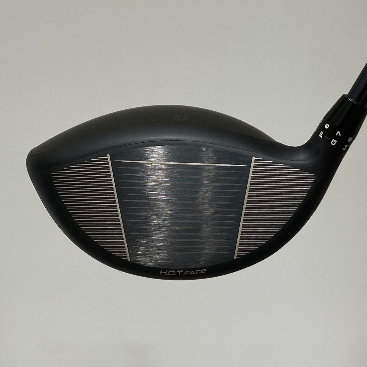 Cobra DS-Adapt LS 10.5* Driver Stiff Flex Headcover Included