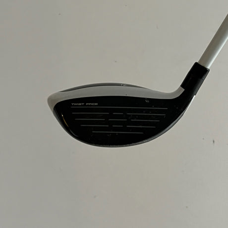 Ladies TaylorMade SIM2 Max D 7 Wood Amateur Flex