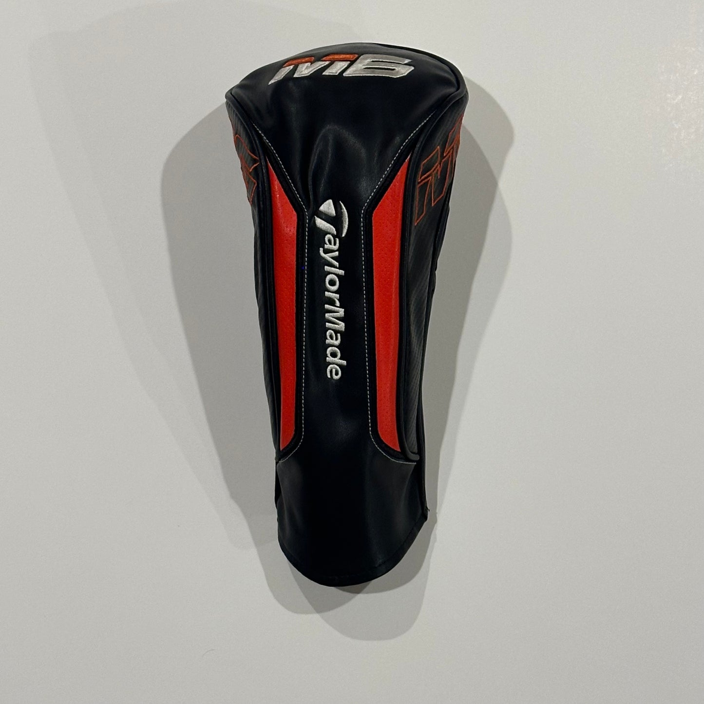TaylorMade M6 9.0* Driver Stiff Flex Headcover Included
