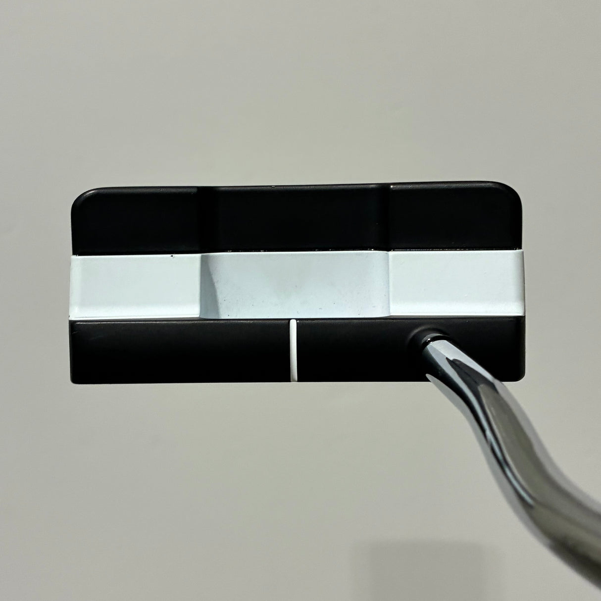 Odyssey White Hot Versa Double Wide 33 Inch Putter