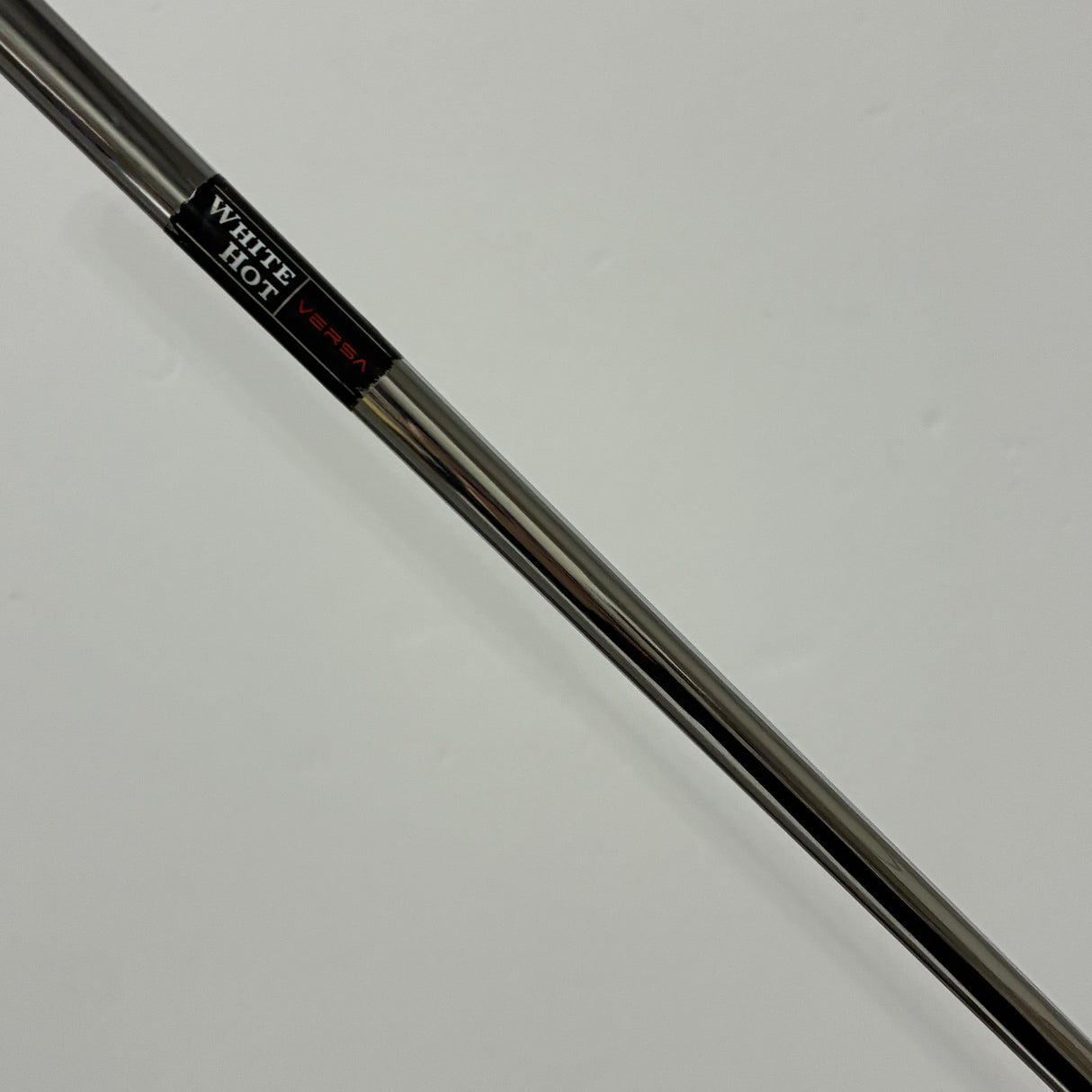 Odyssey White Hot Versa Double Wide 33 Inch Putter