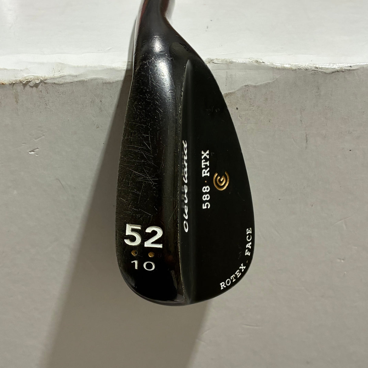 Cleveland 588 RTX Black Pearl 52*/10* Wedge