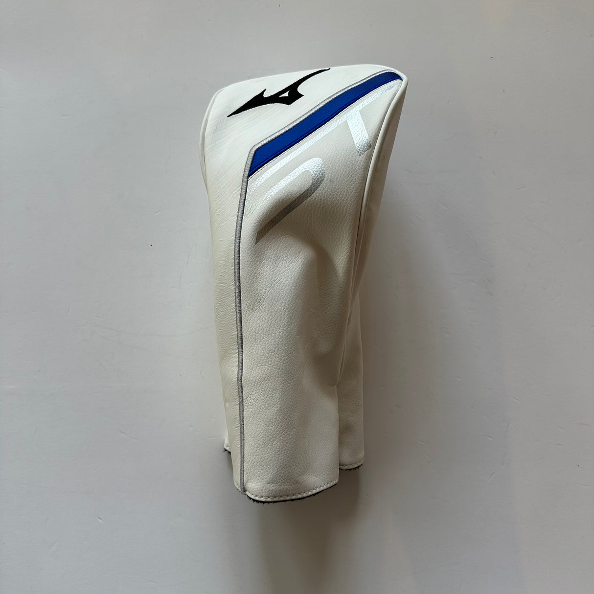 Mizuno ST200 9.5* Driver Stiff Flex Headcover Included