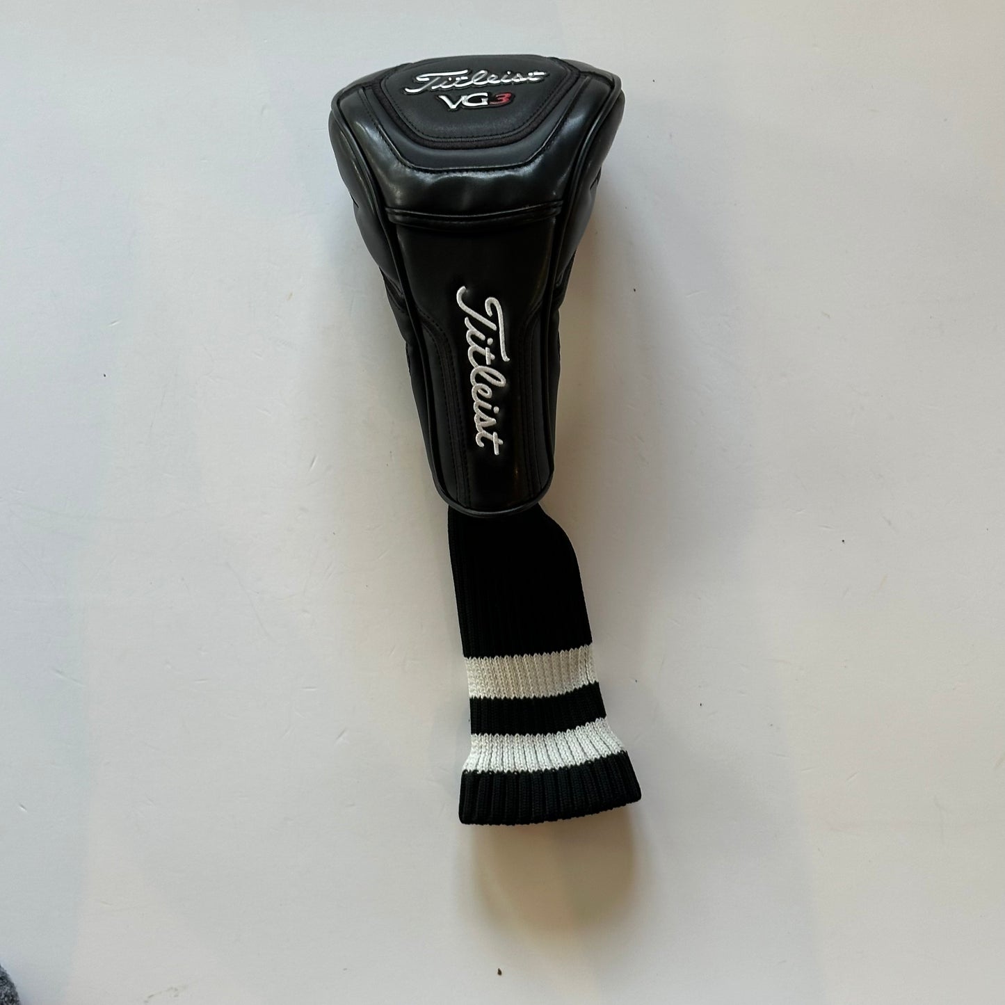Titleist VG3 (2016) 10.5* Driver Stiff Flex Headcover Included