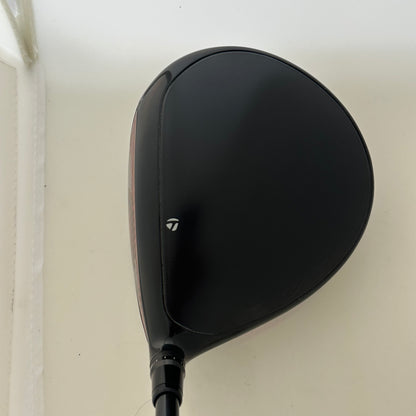 TaylorMade Stealth 9.0* Driver Regular Flex Headcover Included