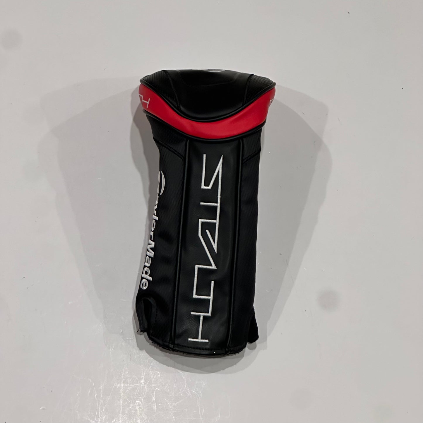 TaylorMade Stealth 10.5* Driver Stiff Flex Headcover Included