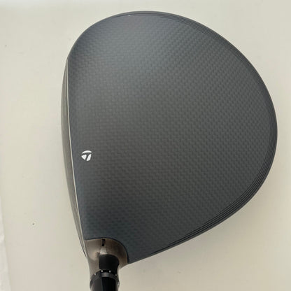 TaylorMade Qi35 10.5* Driver Stiff Flex Headcover Included