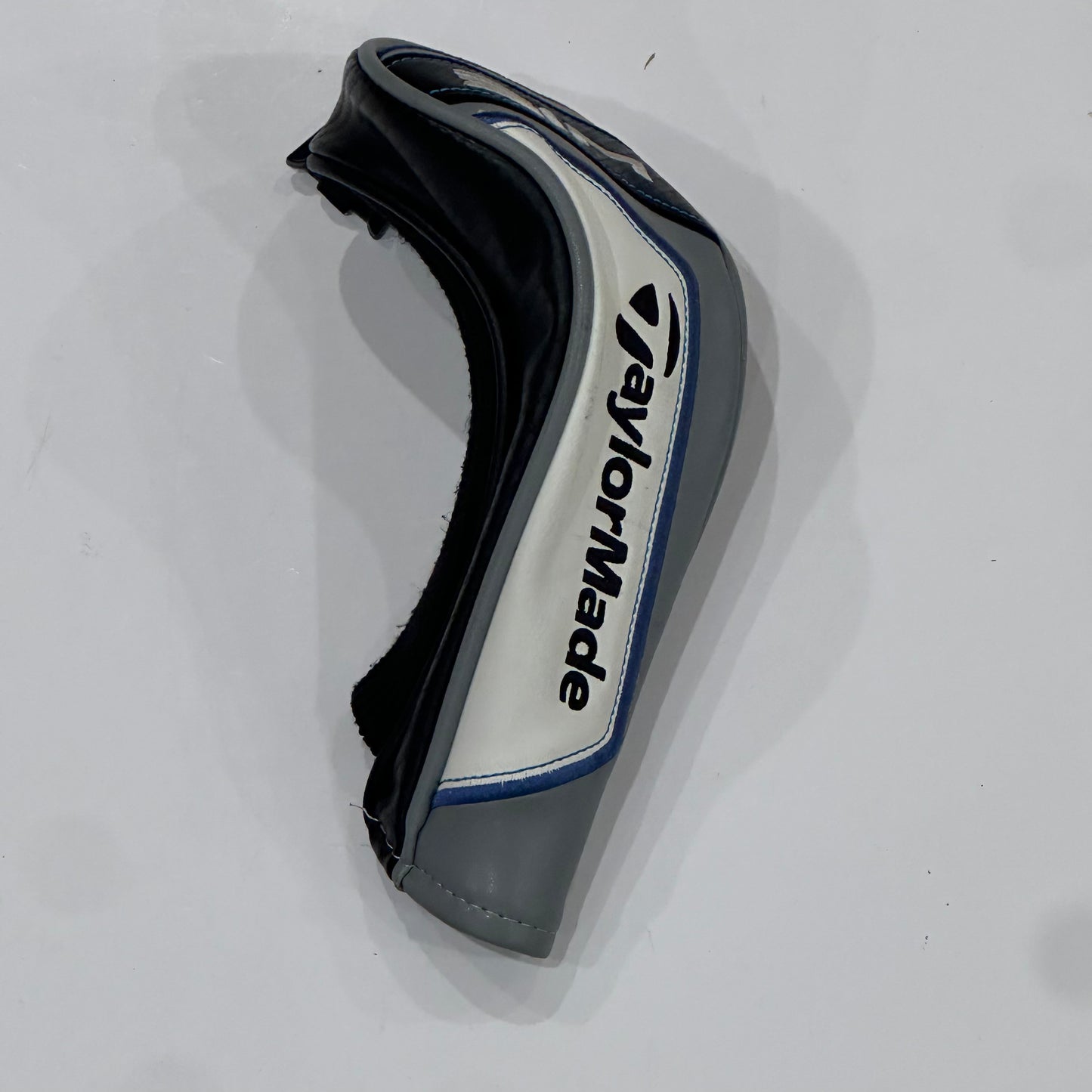 TaylorMade SIM Max 4 Hybrid Stiff Flex Headcover Included