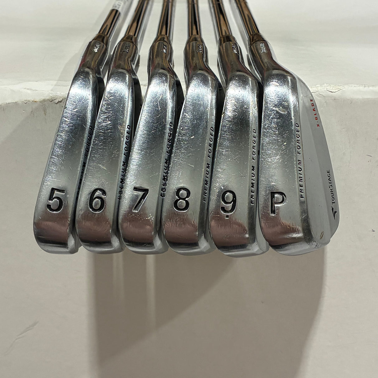 Bridgestone Tourstage X-Blade Iron Set 5-P Stiff Flex