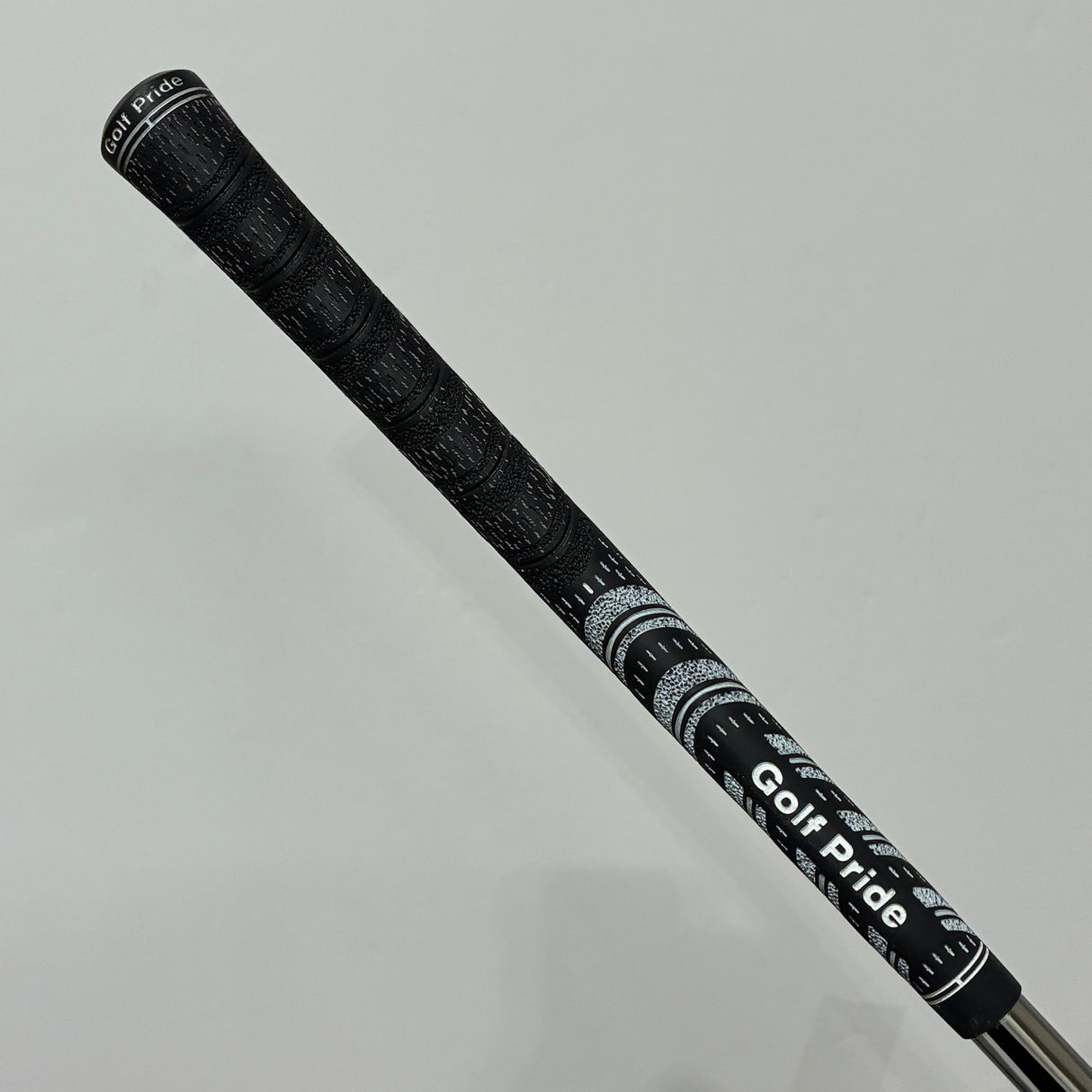 Bridgestone Tour B XD-H 2 Hybrid Stiff Flex Headcover Included