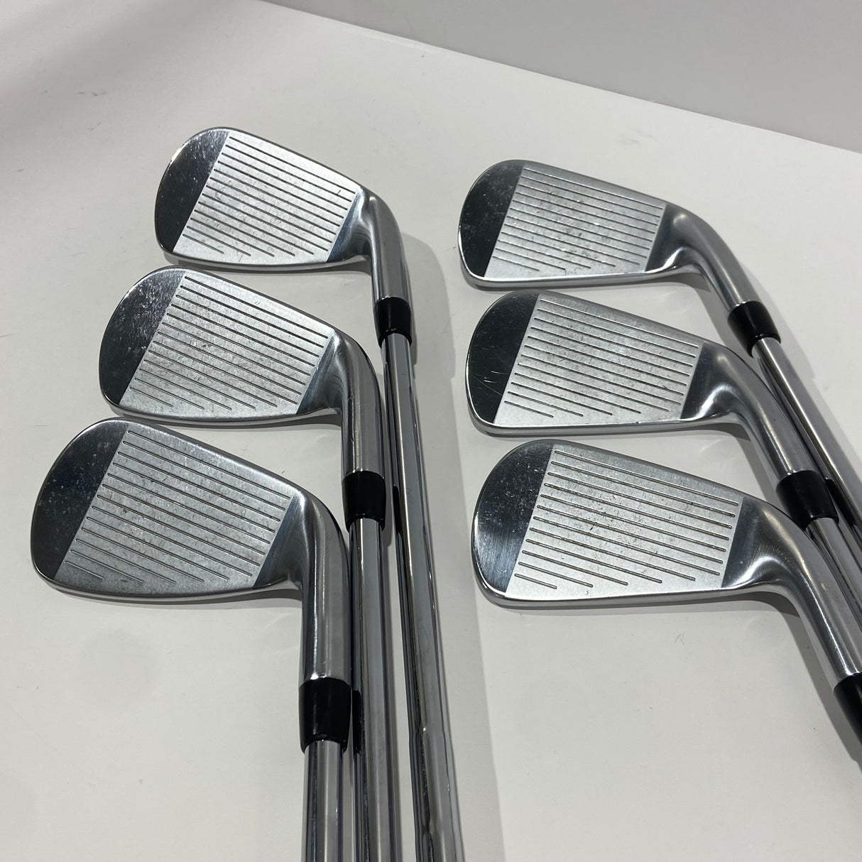 Left Hand Titleist T200 Iron Set 5-P Stiff Flex
