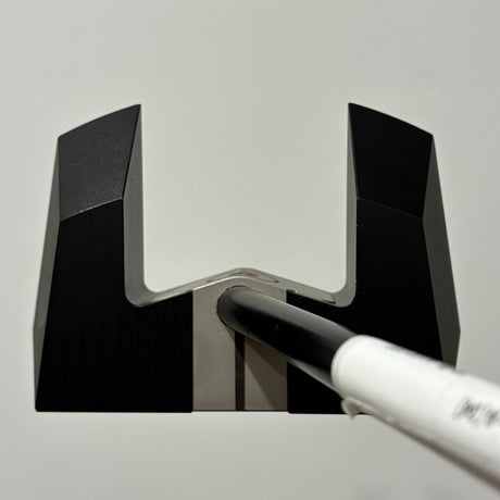 L.A.B. Golf Mezz.1 34 Inch Putter Headcover Included