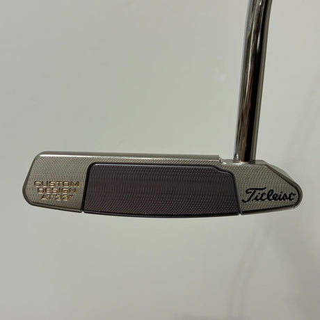 Scotty Cameron Newport M2 Cameron & Crown 33 Inch Putter Headcover Included