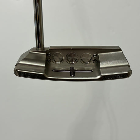 Scotty Cameron Newport M2 Cameron & Crown 33 Inch Putter Headcover Included